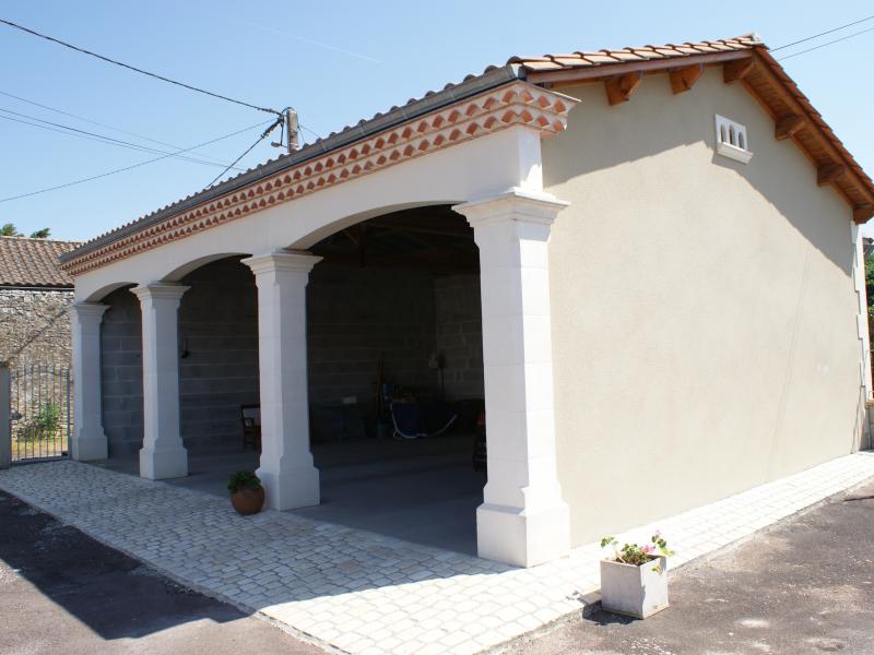 Arcade pierre reconstituée Poupelin